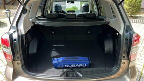 Subaru Forester 2,0 XT Executive 177kW, 1. majitel, 96890km - 17