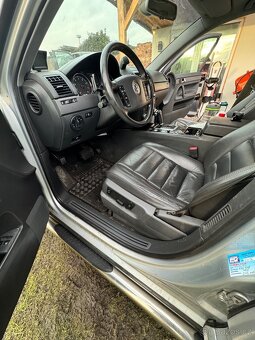 Volkswagen Touareg 3.2 V6 LPG – facelift vzhled, tažné 3,5t - 17