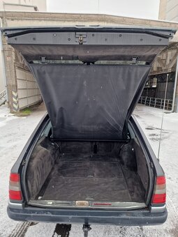 Mercedes W124 300TE, motorizace 300E benzinový šestiválec s - 17