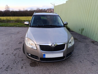 Škoda Fabia 2 1.2 HTP51Kw Sport 2009 ČR 193xxxKM - 17