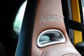 PRODÁNO - Fiat Abarth 595 Competizione 1.4T 132kW PANO KŮŽE - 17