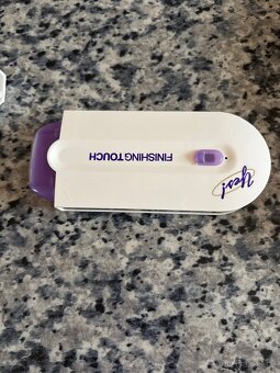 Nové rtěnky, nausnice, 3 orig.Lancome, spony , depilator - 17