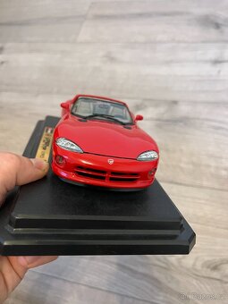 Bburago 1:24 sbírka 6x modelu aut ve skvělém stavu - 17