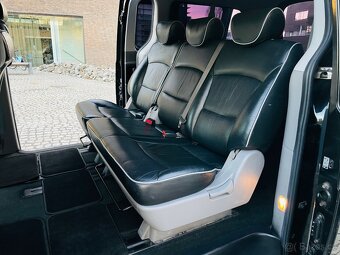Hyundai H1 2.5CRDi 125kW AUT 8MÍST VÝHŘEV KŮŽE PREMIUM TOP S - 17