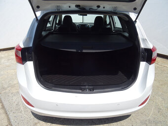 Hyundai i30 1.6GDi,99kW,1majČR,S.kniha,67tkm,klima,ALU - 17