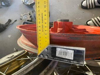 prodám díly čz, yamaha - 17