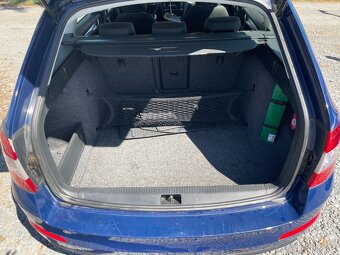 Škoda Octavia 1.6 TDi 81kW DSG Navigace, Tempomat - 17