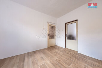 Prodej rodinného domu, 200 m², Louny, ul. Riegrova - 17
