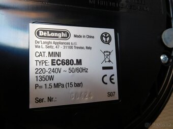 pákový kávovar DeLonghi EC680.M + příslušenství - 17