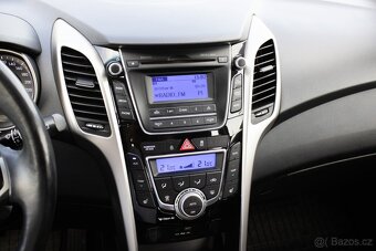Hyundai i30 1.4i MPI DOHC CVVT YES - 17