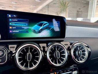 Mercedes-Benz CLA180 AMG,MbuX,Panorama,FaceLift - 17
