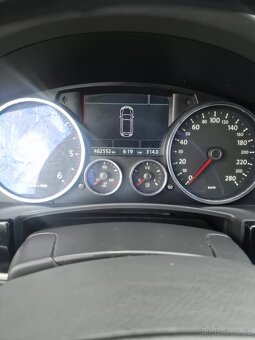 VW Touareg 3,0 TDi 165kW 24v V6 Individuál max možná výbava - 17