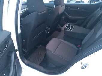 2022_ŠKODA OCTAVIA IV_VIRTUAL KOKPIT_iba 73.614km_1.maj.ČR_ - 17