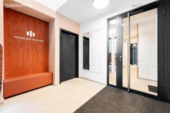 Pronájem bytu 3+kk 107 m² Mužíkova, Praha - Nusle - 17