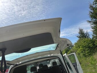 Volkswagen Transporter Combi T5 1.9 TDI 75kw - 17