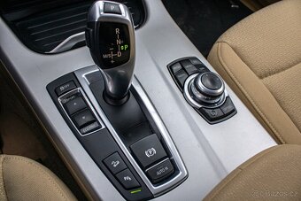BMW X3 xDrive20d Advantage A/T - 17