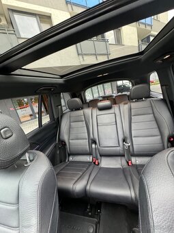 Mercedes-Benz GLS 400d 4MATIC AMG 7 - miestné - 17