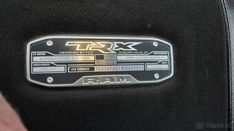 Prodám DODGE RAM 1500 TRX 6.2 HEMI V8 Supercharged 523kW - 17