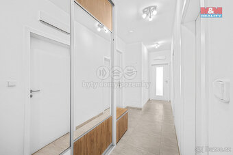 Prodej bytu 3+kk, 68 m², Praha, ul. Černodolská - 17