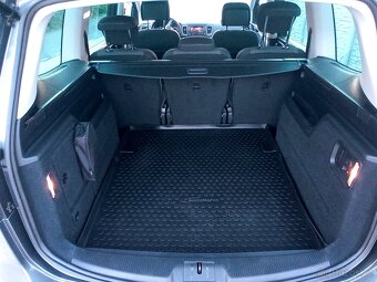 Volkswagen Sharan - 17