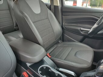 Ford Kuga 1.5 EcoBoost 134 kw, 4x4, automat, 1.majitel - 17