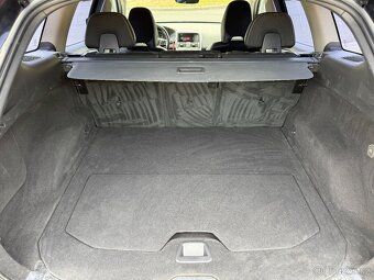 VOLVO XC60 D3 2.0 110kw—automat—2017–Momentum—DPH— - 17
