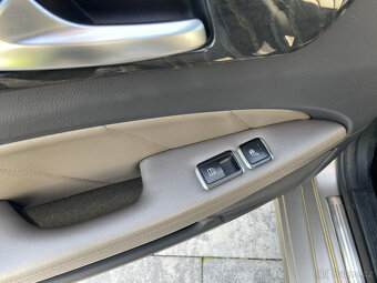 Mercedes-Benz CLS, 350CDi, 4Matic, plná výbava - 17