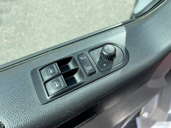 Volkswagen Caravelle,  2.0 TDI 103 kW LONG/TZ/9.MÍST - 17