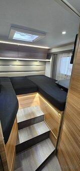 205PS r 2021 ADRIA SONIC 3.5t 2,3 Iveco 7M OBYTNÉ AUTO - TOP - 17