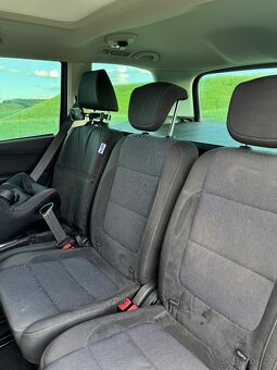 VW Sharan - 17
