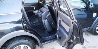 Chevrolet Captiva 2,0 VCDi - 16V - 110kw. . 4X4 - 7 MÍSTNÉ - 17