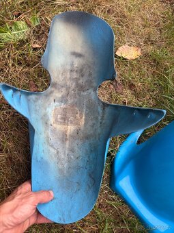 Kompletni podsedadlovka vcetne ramu na Gsxr 1000 750 600 - 17