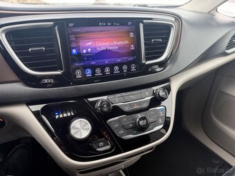 Chrysler Pacifica 3,6 Pentastar  8 míst 2017 DPH - 17