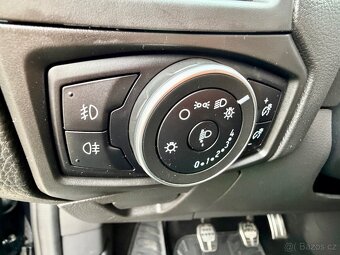 FORD FOCUS ST 250 KOMBI 184 kW - 17