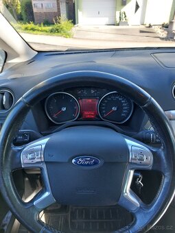 Ford S-MAX 2.0 TDCI 103kW, 2007, bouraný - 17