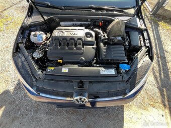 VW Golf 1,6 TDi Serviska, Tempomat - 17