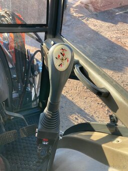 Malotraktor Kubota GL 29 s kabinou a čelním nakladačem - 17