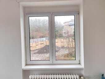 Plastová okna vč mříží - 17