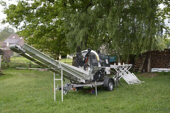 Štípací poloautomat se zvedacím stolem - SPZ - 400V / benzín - 17