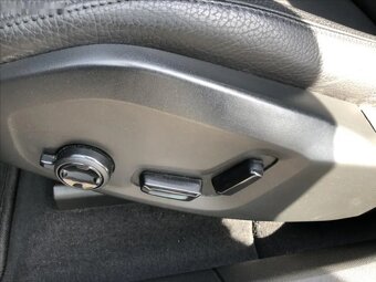 Volvo XC60, 2,0 AWD Plus Bright Auto B4 - 17