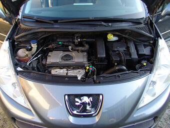 Peugeot 207 1.4i 5dv. 2011,ČR, facelift - 17