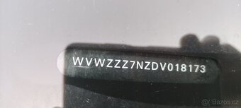 Volkswagen Sharan 4motion bixenony kůže navi - 17