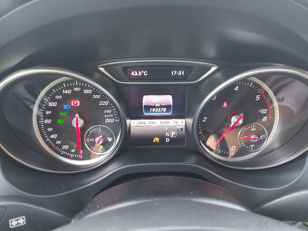 Mercedes-Benz CLA 200d/Shooting brake/S.historie/2018 - 17