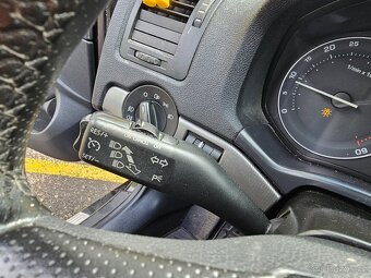 Škoda Octavia 2 1.9TDI 77KW BXE, XENON - 17
