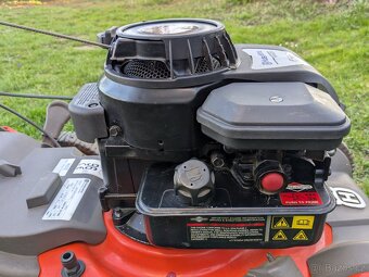 Husqvarna M145SV - motorová mulčovací sekačka s pojezdem - 17
