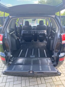 Citroen C-Crosser 2.2HDI AUTOMAT - 17