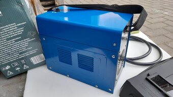NOVÁ Svářecí stroj na plněný drát Flux SV120-F - 17