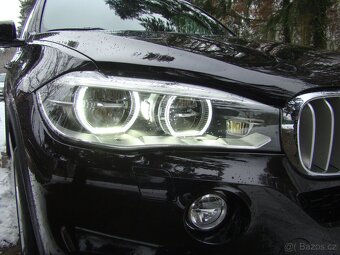 BMW X5 40d 1.MAJ ČR INDIVIDUAL LED - 17