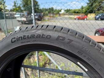 Zánovní letní pneu 235/45/18 Pirelli Cinturato P7 VOL - 17