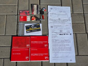 Ducati Streetfighter 848, 2014, původ ČR, 1.maj, serviska - 17